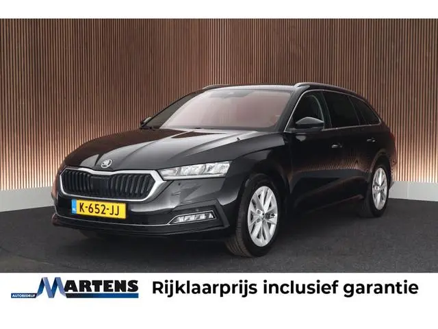 Skoda Octavia Combi 1.0 e-TSI 110pk DSG Business Edition Plus Camera Navigatie Adaptive Cruise