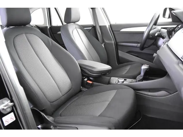 BMW X1 xDrive25e *1ste eigenaar*Navigatie*PDC*Standkachel*