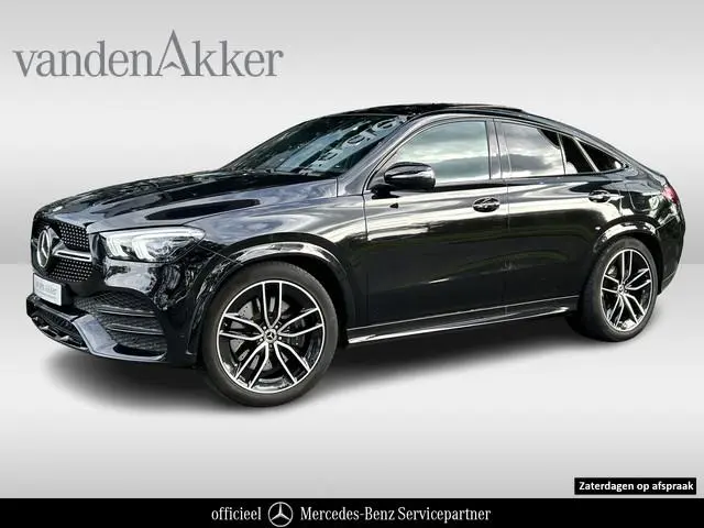 Mercedes-Benz GLE 350e Coupé 4Matic AMG // Trekhaak // Burmester // Luchtvering // Panoramadak // He...