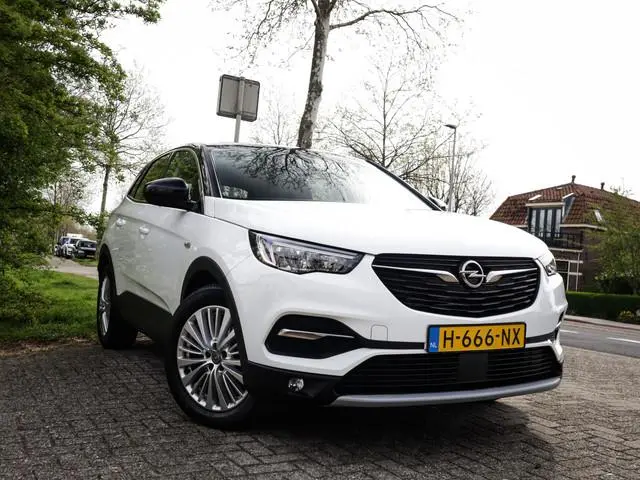 Opel Grandland X