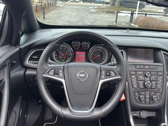 Opel Cascada