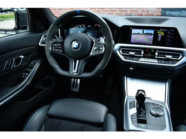BMW 3-serie Touring 330e xDrive M-Sport Pano ACC Trekh HUD LaserLED HiFi