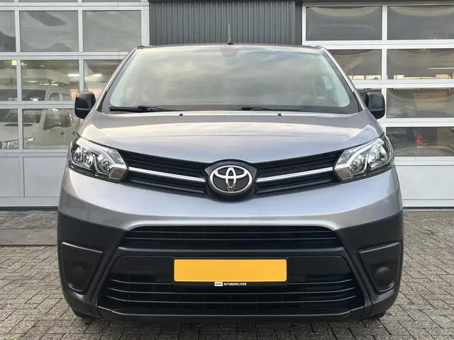 Toyota pro-ace