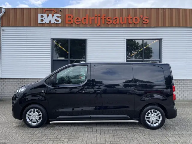 Opel Vivaro 1.5 CDTI 120pk L2H1 Edition / vaste prijs rijklaar € 17.950 ex btw / lease vanaf € 302 /...