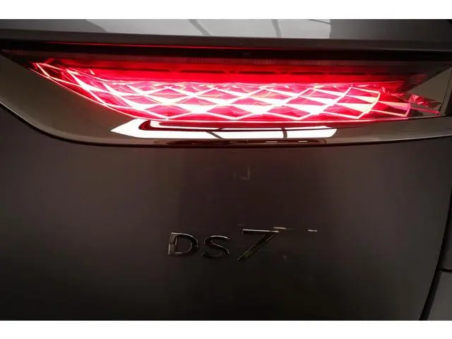 DS DS 7