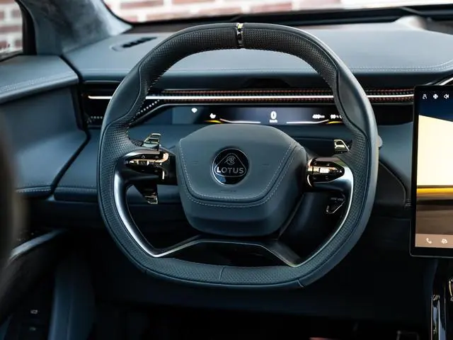 Lotus Eletre