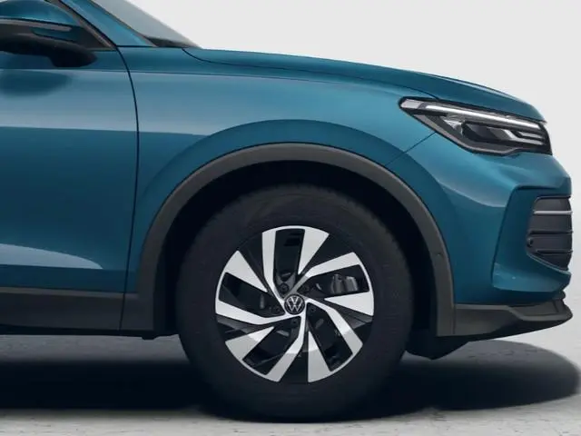 Volkswagen Tiguan Life 1.5 eHybrid 204 PK 6 versn. DSG · Achteruitrijcamera · Comfort Pakket · Trekh...
