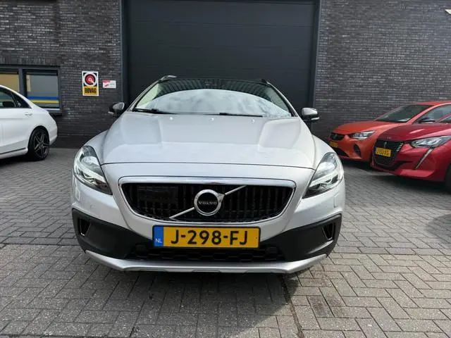 Volvo V40 Cross Country 1.5 T3 Summum | 2E EIGENAAR | 3/6 of 12 MND GARANTIE | PANO DAK | CAMERA | N...