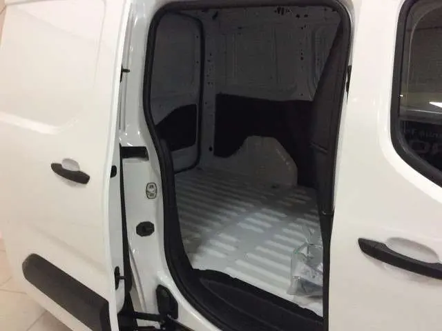 Toyota pro-ace