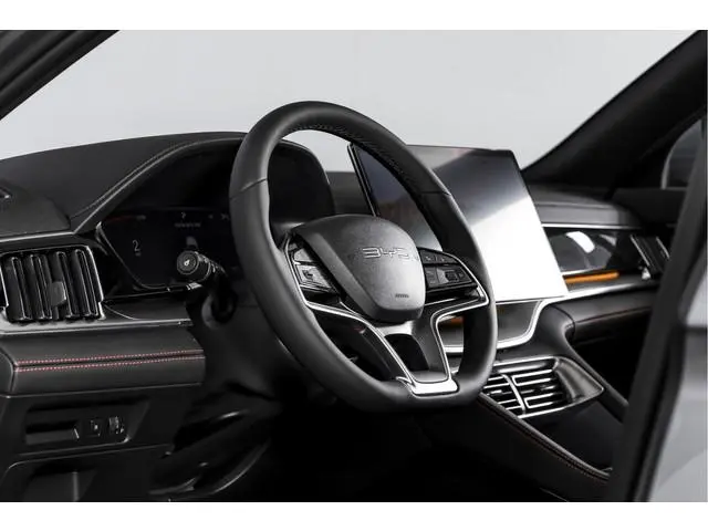 BYD SEAL U