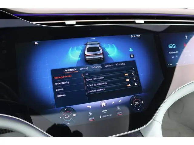 Mercedes-Benz EQS