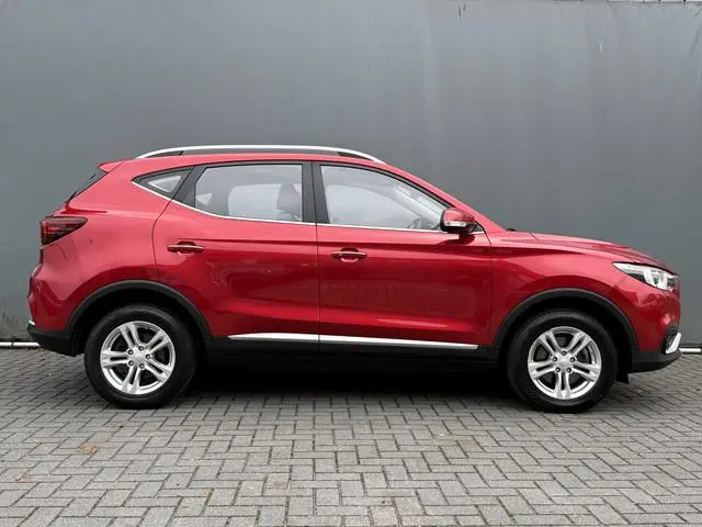 MG ZS EV