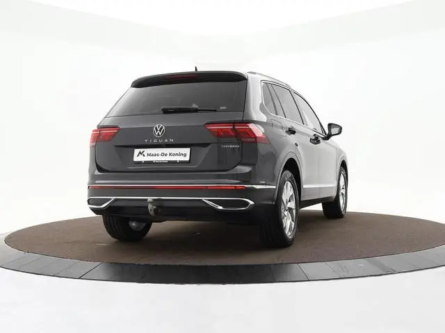 Volkswagen Tiguan 1.4 TSI 245pk eHybrid Elegance · Camera · Apple/Android Car Play · Dodehoek Detect...