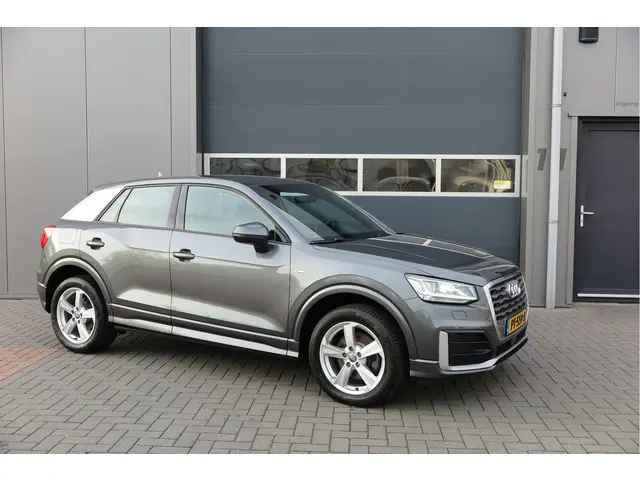 Audi Q2 1.0 TFSI 116pk S-Tronic 2x S-Line Trekhaak , Navigatie , Led , Parkeersensoren, LMV , Telefo...