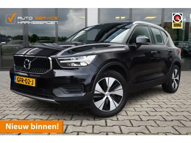 Volvo XC40 1.5 T3 Momentum | Trekhaak | Camera | Harman Kardon |