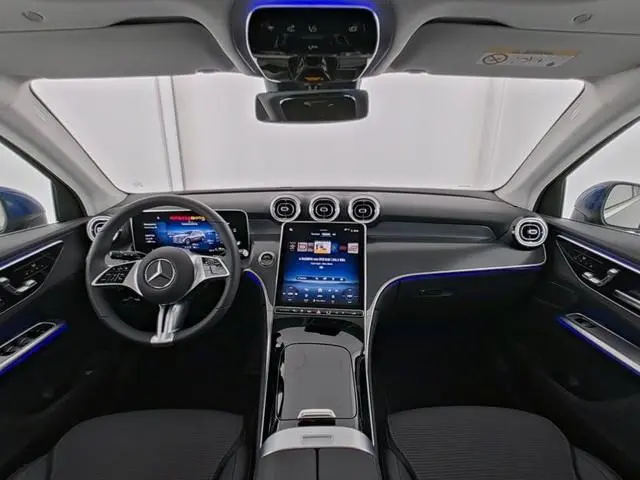 Mercedes-Benz GLC-klasse 300e 4MATIC Business Solution Luxury / Memory-Stoelen / Winterpakket / Trek...