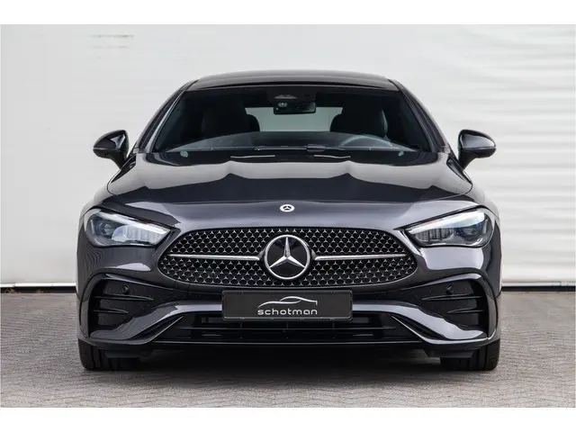 Mercedes-Benz CLE Coupé 180 AMG Premium, Pano, Nightpakket, Key-Less, Memory, 2025