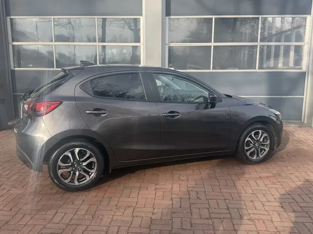 Mazda 2 1.5 Skyactiv-G Skylease+ Bj 2017 Km 29.419 NL auto 1e eigen dealer onderhouden 90pk