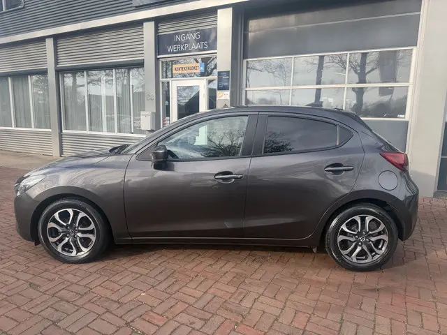 Mazda 2 1.5 Skyactiv-G Skylease+ Bj 2017 Km 29.419 NL auto 1e eigen dealer onderhouden 90pk