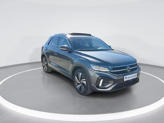 Volkswagen T-Roc 1.5TSI/150PK R-Line DSG · Panoramadak · Navigatie · Trekhaak · Apple/Android Car Pl...