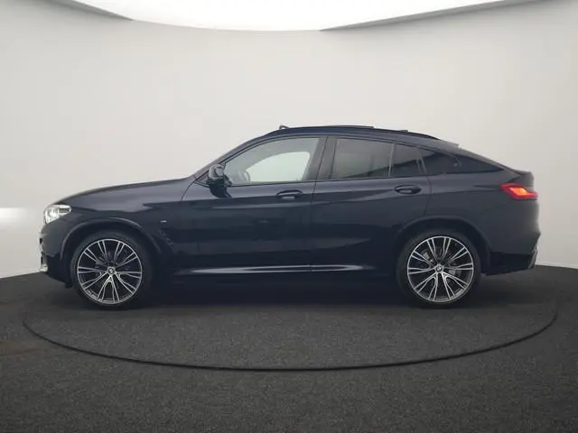 BMW X4 M40i M Sport 354pk | Trekhaak Af Fabriek | Panodak | Head Up | Adaptive Cruise | 360 Camera |...