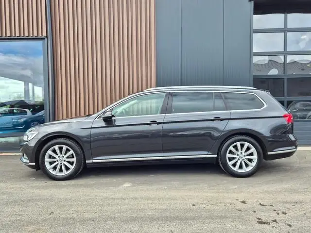 Volkswagen Passat Variant 1.8 TSI Highline | Carplay | Cruise control | Klap spiegels