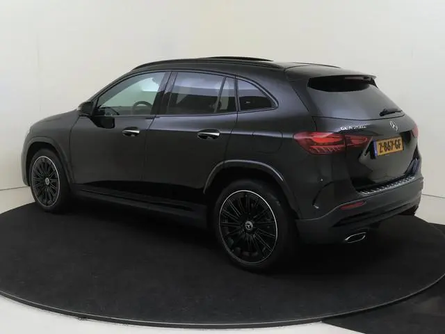 Mercedes-Benz GLA-klasse 250 e Star Edition AMG Line Plus / Trekhaak / Memory-Stoelen / Headup-displ...