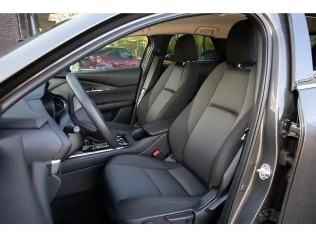 Mazda CX-30 2.5 e-SkyActiv-G M Hybrid Homura , Head-up display, Adap. cruise, Carplay,