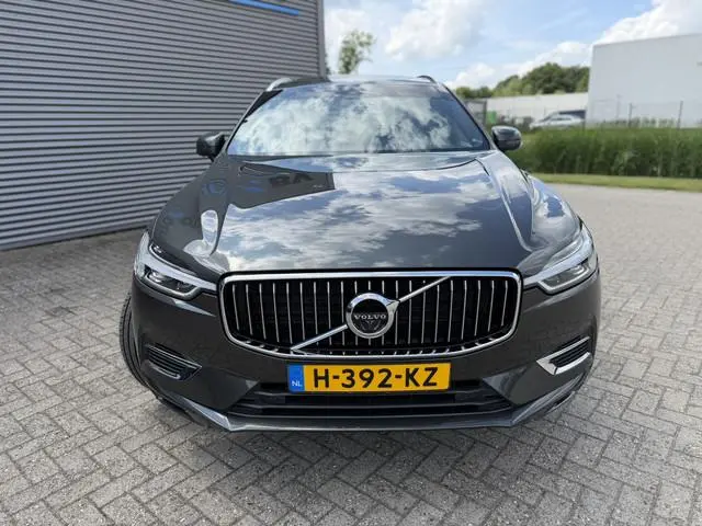 Volvo XC60 2.0 T8 Twin Engine AWD Inscription ACC Harman-Kardon Trekhaak 20 Inch Carplay Stuurwielve...