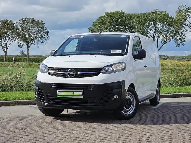 OPEL VIVARO 2.0 l2 automaat navi nap