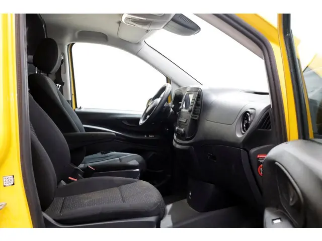 Mercedes-Benz eVito Lang 41 kWh Airco/Camera SOH 91,5% 11-2020