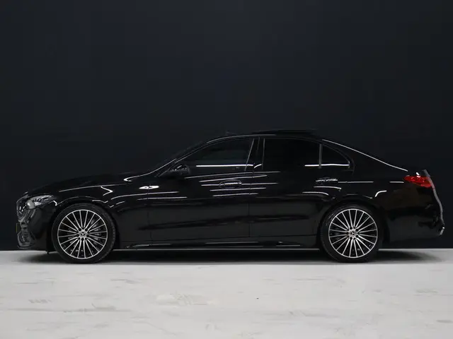 Mercedes-Benz C-klasse 200 Launch Edition AMG Line [SCHUIFKANTELDAK, BURMESTER, HEAD-UP, SFEERVERLIC...