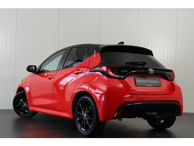 Toyota Yaris 1.5 Hybrid Launch Edition, Head Up