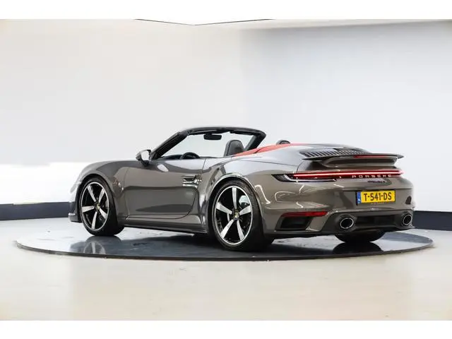 Porsche 911 Cabrio 3.8 Turbo S | Burmester | PCCB | 360 camera | Lift | Matrix |