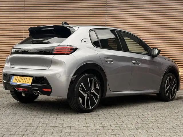 Peugeot 208 1.2 Hybrid 145 e-DCS6 GT