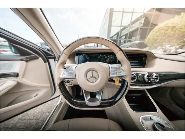 Mercedes-Benz S-Klasse