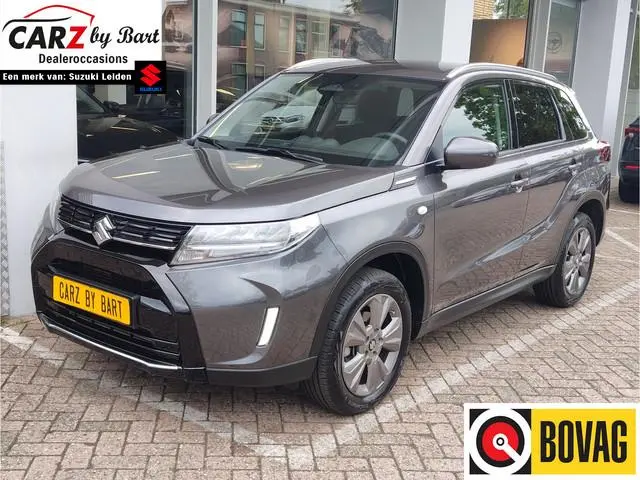 Suzuki Vitara 1.4 BOOSTERJET SELECT SMART HYBRID Trekhaak | Navigatie |