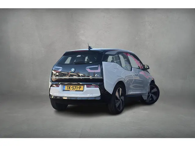 BMW i3 Basis iPerformance 94Ah 33 kWh | SOH: 86,6 % | Camera | Stoelverw. | ACC | 19" LM