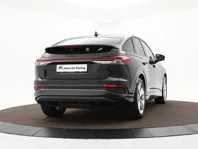 Audi Q4 Sportback e-tron 40 204pk S edition 77 kWh · SOH 97,1% · Apple/Android Car Play · Camera · A...