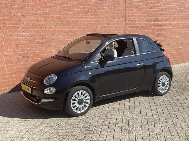 Fiat 500C 1.0 Hybrid 69pk Dolcevita Navigatie Apple Carplay/Android Auto Parkeersensor achter Cruise...