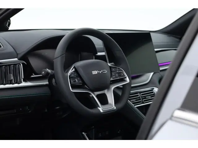 BYD SEAL U