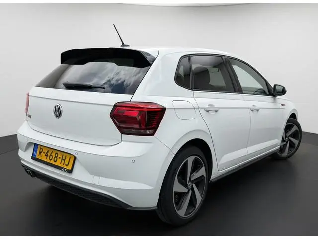 Volkswagen Polo 2.0 TSI GTI 200PK DSG GTI-SPORT CARPLAY/PDC/NAVI/STOELVERW.