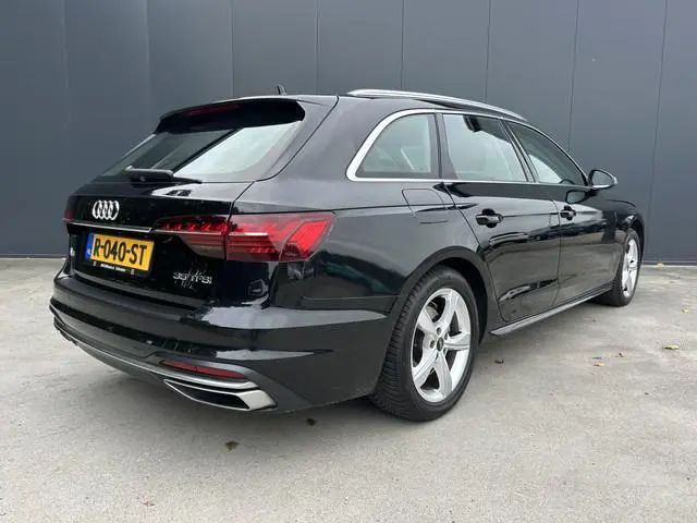 Audi A4 Avant 35 TFSI Advanced Edition 1e EIGENAAR VIRTUAL COCKPIT NAVI CRUISE ECC LED XENON