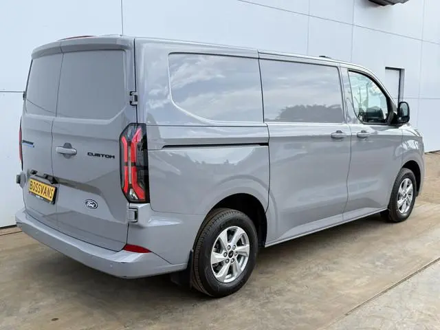 Ford e-Transit Custom 65 kWh 218PK Elektrisch 344km WLTP 2300kg Trekvermogen BEV Snelladen Stoelverw...