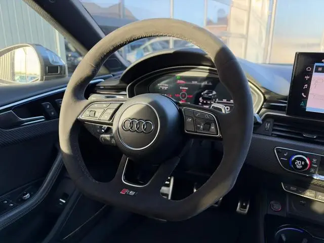 Audi RS5