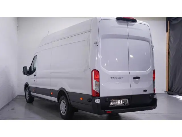Ford Transit 2.0 TDCI 130 pk L4H3 Navi, Camera 270 Graden Deuren, Laadruimte Pakket, Cruise Control,...