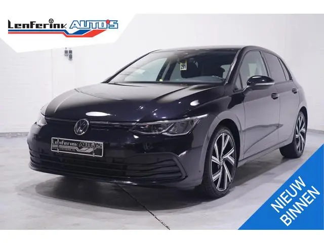 Volkswagen Golf 2.0 TDI Life Clima Navi PDc Adaptive cruise Virtual cockpit Ver. stoelen + stuur App...