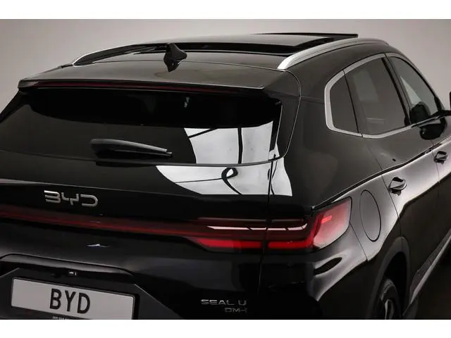 BYD SEAL U