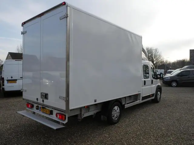 Opel Movano 2.2D 140PK, L4, Dubbel Cabine, Airco, Meubelbak L*B*H = 360*210*220 / Lat om lat betimme...