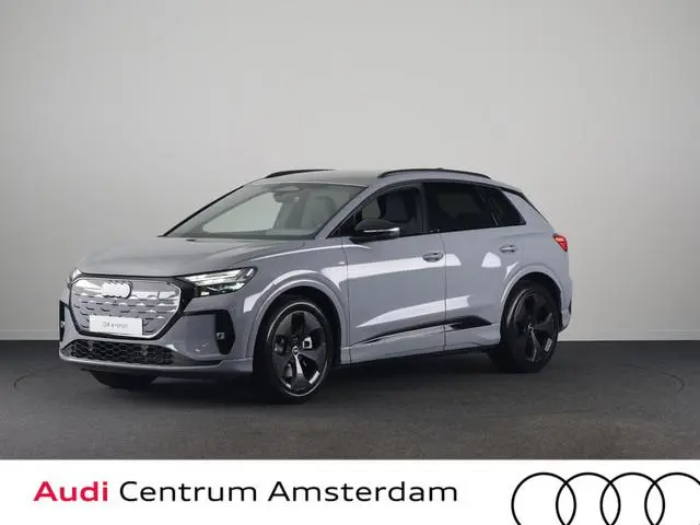 Audi Q4 e-tron S edition 82 KWh 286 pk | Optiekpakket zwart-glanzend | Privacy glas | Trekhaak | Led...